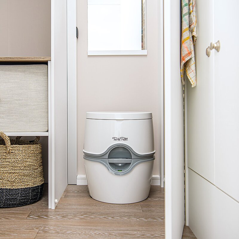 2022-ww-beachy-420-Porta-Potti-innen-4331-BEAR-PRESSE-thumb